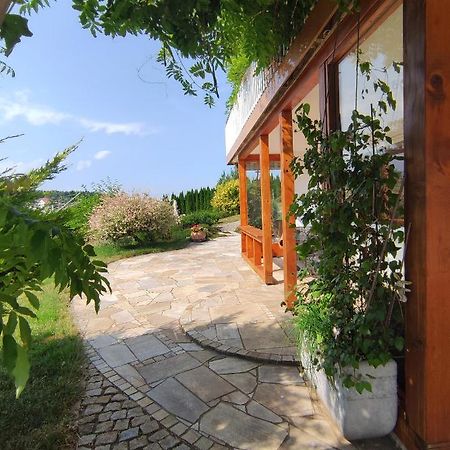 Secret Paradise Apartment Ronsberg ภายนอก รูปภาพ